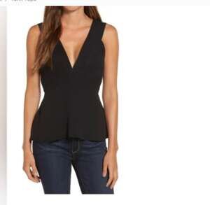 Chelsea 28 V Neck Seamed Tank bLACK XXS plunge Silver Zipper Sleeveless NEW